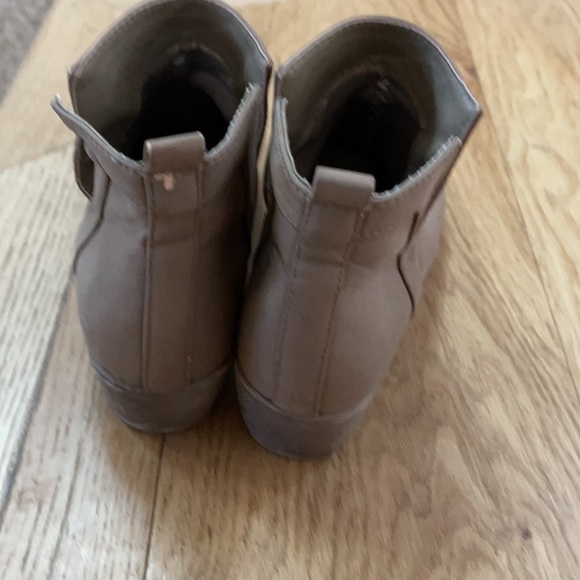 Booties - Picture 3 of 3